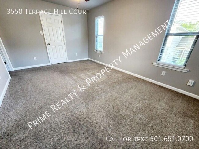 Building Photo - 3558 Terrace Hill Ct