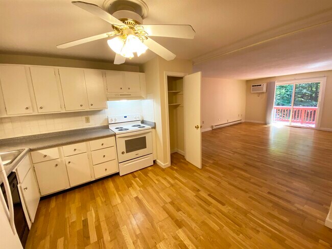 Building Photo - 29 Capron Rd