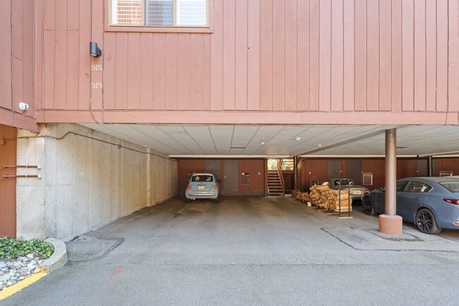 Building Photo - 576 Sanderling Ct