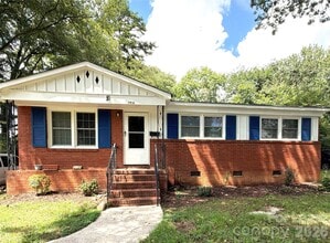 Building Photo - 4410 Brooktree Dr