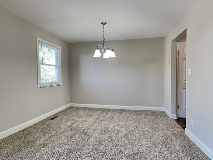 Building Photo - 657 Shore Dr