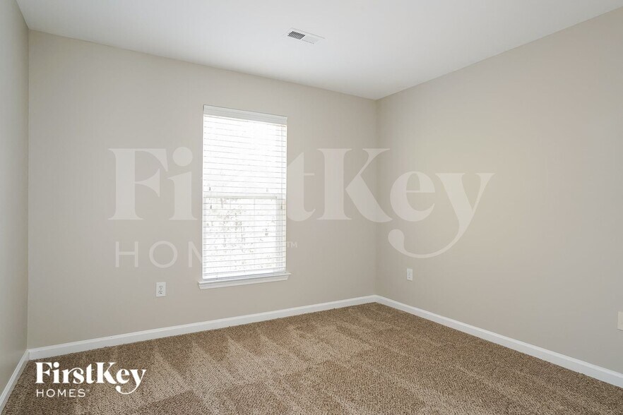 Building Photo - 4018 Maid Marion Ct