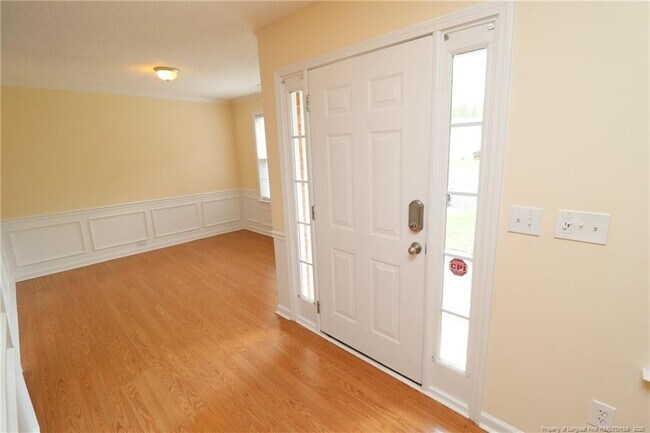 Building Photo - 1103 Haventree Rd