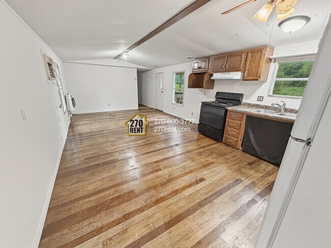 Building Photo - 499 Hornback Farms Ln
