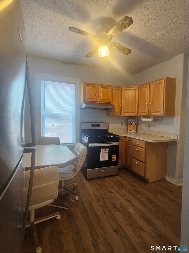 Building Photo - 53-55 Laurel St