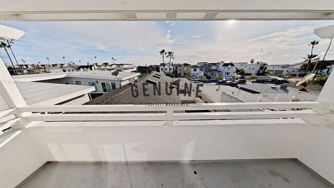 Building Photo - 1224 W Balboa Blvd