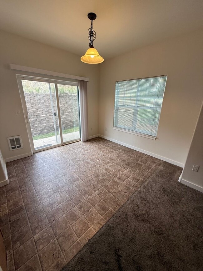 Building Photo - lot178