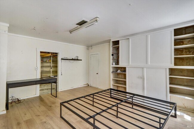 Building Photo - 1467 Ohio St