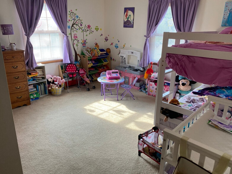 Building Photo - 1542 Lucy Dr