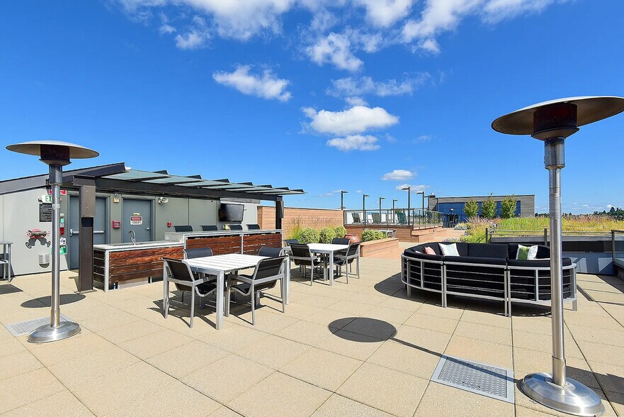 Building Photo - 4219 S Othello St