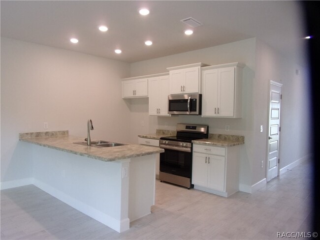 Building Photo - 215 Bittern Lp