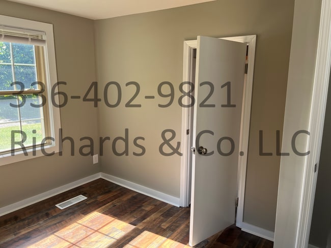 Building Photo - 6591 NC-704