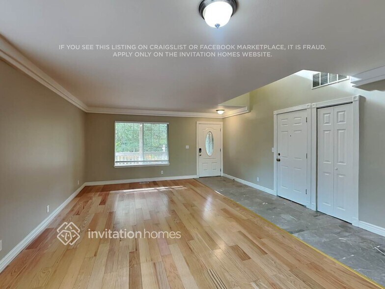 Building Photo - 13205 31st Ave SE