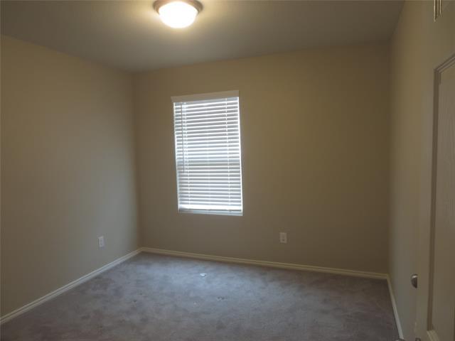 Building Photo - 4633 Benham Dr