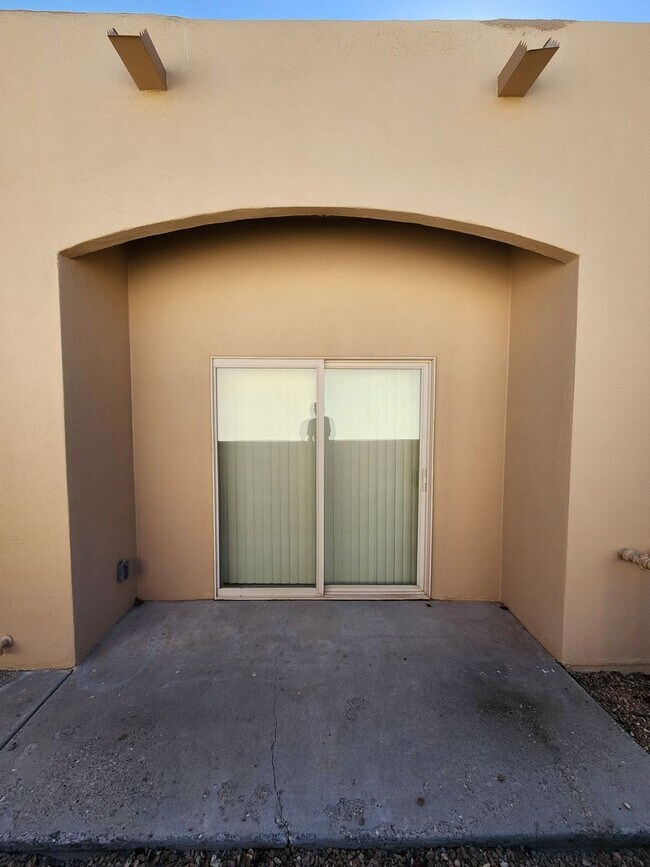 Building Photo - 1293 Mission Nuevo Dr