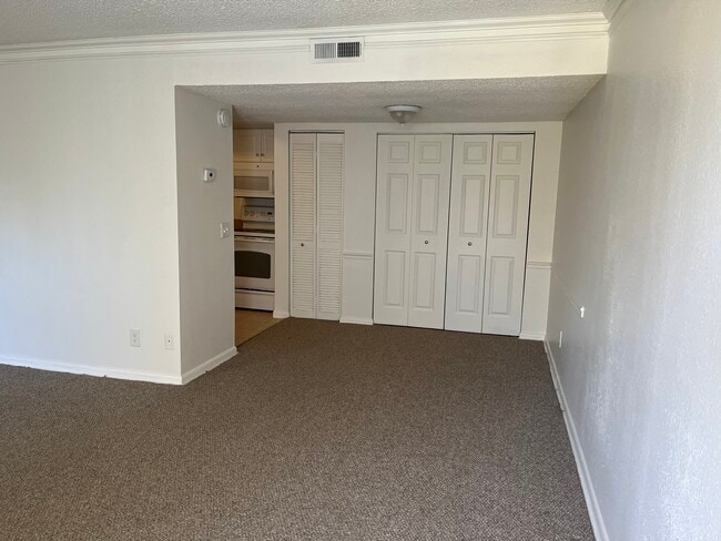 Building Photo - 100 Fairway Park Blvd