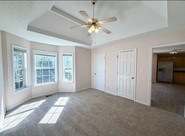 Building Photo - 120 Maxwell Dr