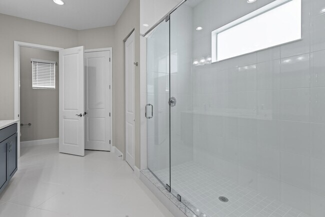 Building Photo - 5715 Bristlecone Cmns