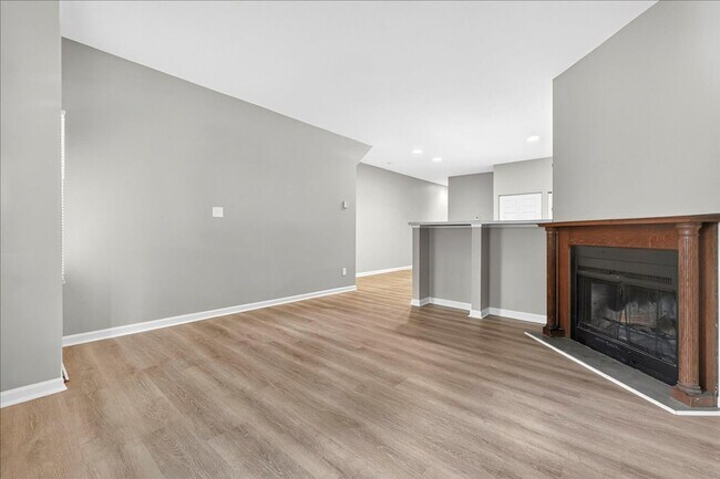 Building Photo - Michelle Lafayette McKay