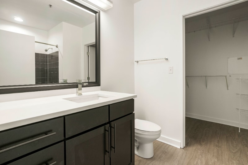 Building Photo - 1411 S Wabash Ave