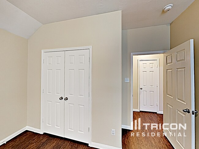 Building Photo - 21439 Palma Grove Way