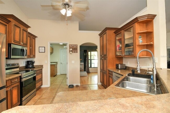 Building Photo - 4938 SW 99th Pl