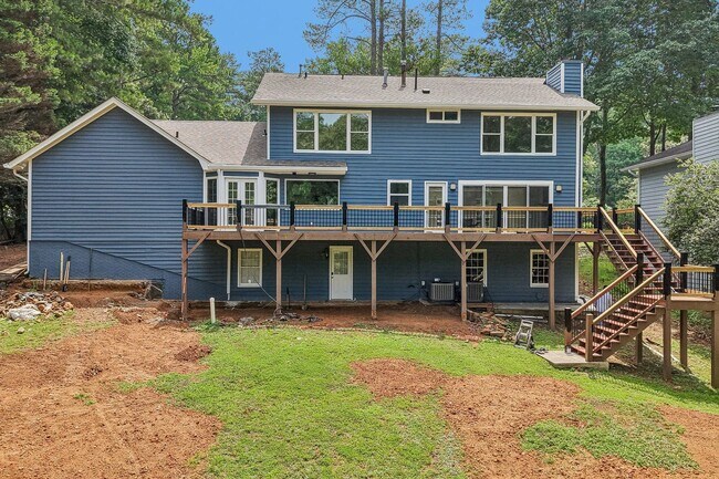 Building Photo - 5 Bedroom Two Story Colonial Home in Walton HS District