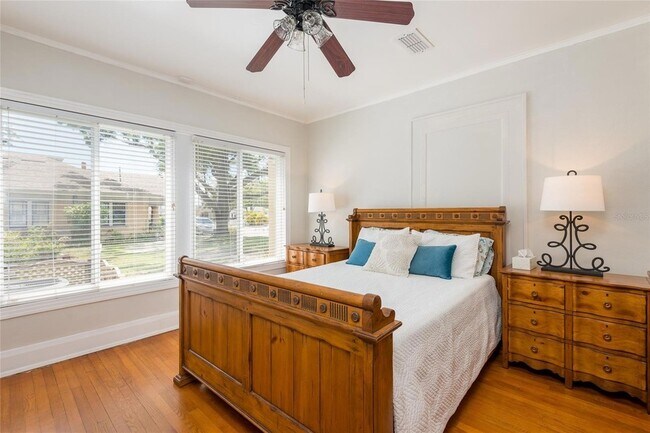 Building Photo - 3611 W Bay to Bay Blvd