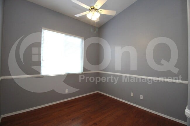 Building Photo - 5463 W Venus Way