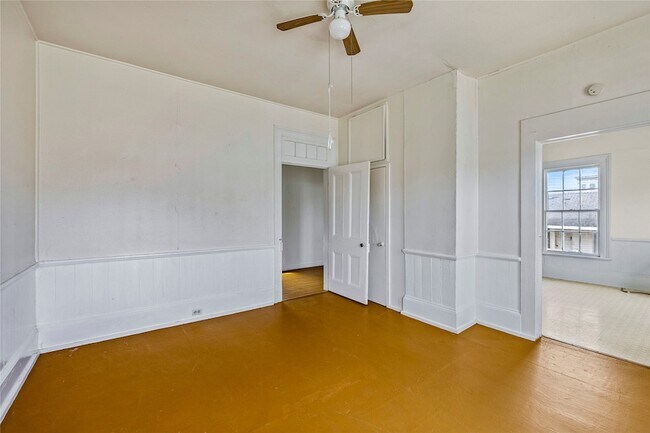 Building Photo - 1524 Mechanic St