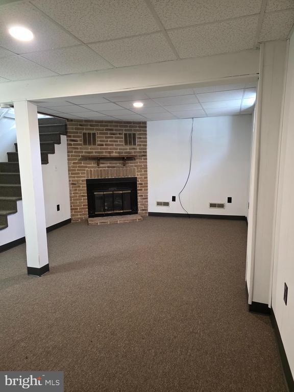 Building Photo - 1008 Fairview Ave