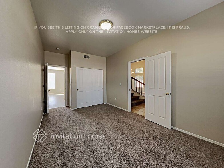 Building Photo - 8433 Falcon View Dr