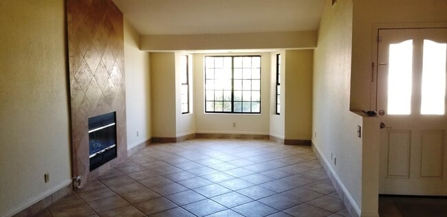 Building Photo - 68615 Durango Rd