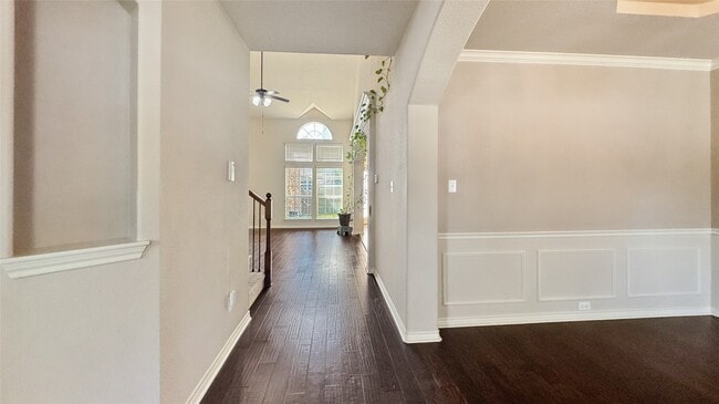 Building Photo - 2126 Hunt Club Trail