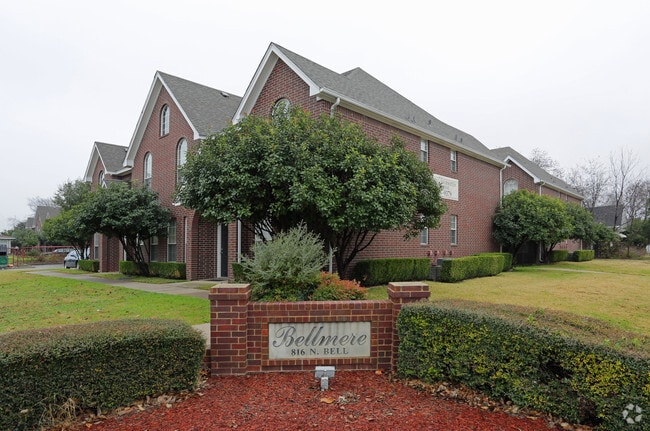 Building Photo - Bellmere Apartments