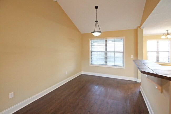 Building Photo - 810 Windlass Cove