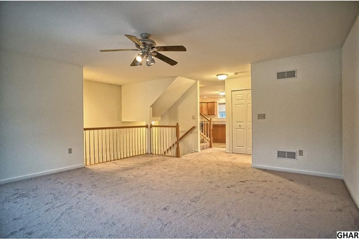 Building Photo - 479 Waterleaf Court