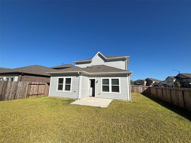 Building Photo - 5703 Blue Grama Dr