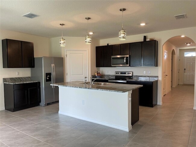 Building Photo - 5535 Hollingworth Trl