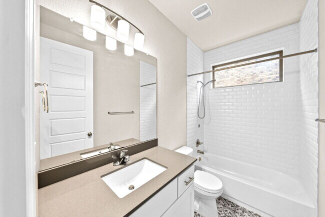 Building Photo - Spacious Comfort Meets Everyday Luxury in This Beautiful One Story