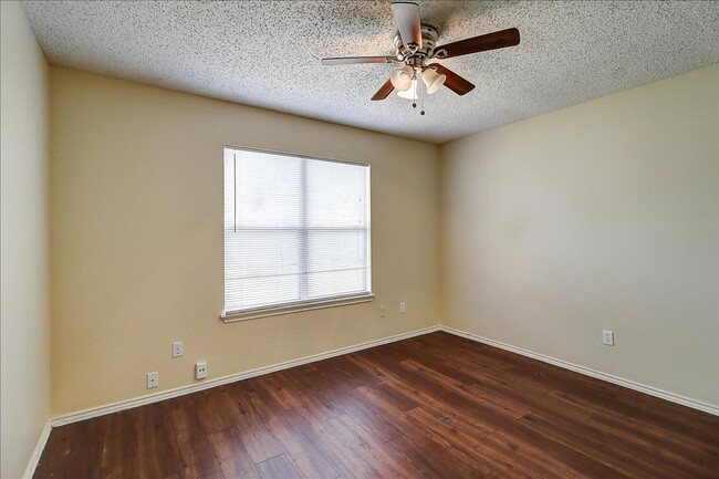 Building Photo - 7833 Wolverine Dr