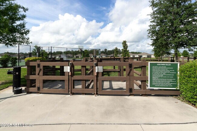 Building Photo - FOR RENT: 3BR 3BA SINGLE FAMILY HOUSE - Modern Greyhawk Retreat with Pond Views, Flex Space & Res...