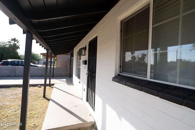 Building Photo - 4724 W Monterosa St