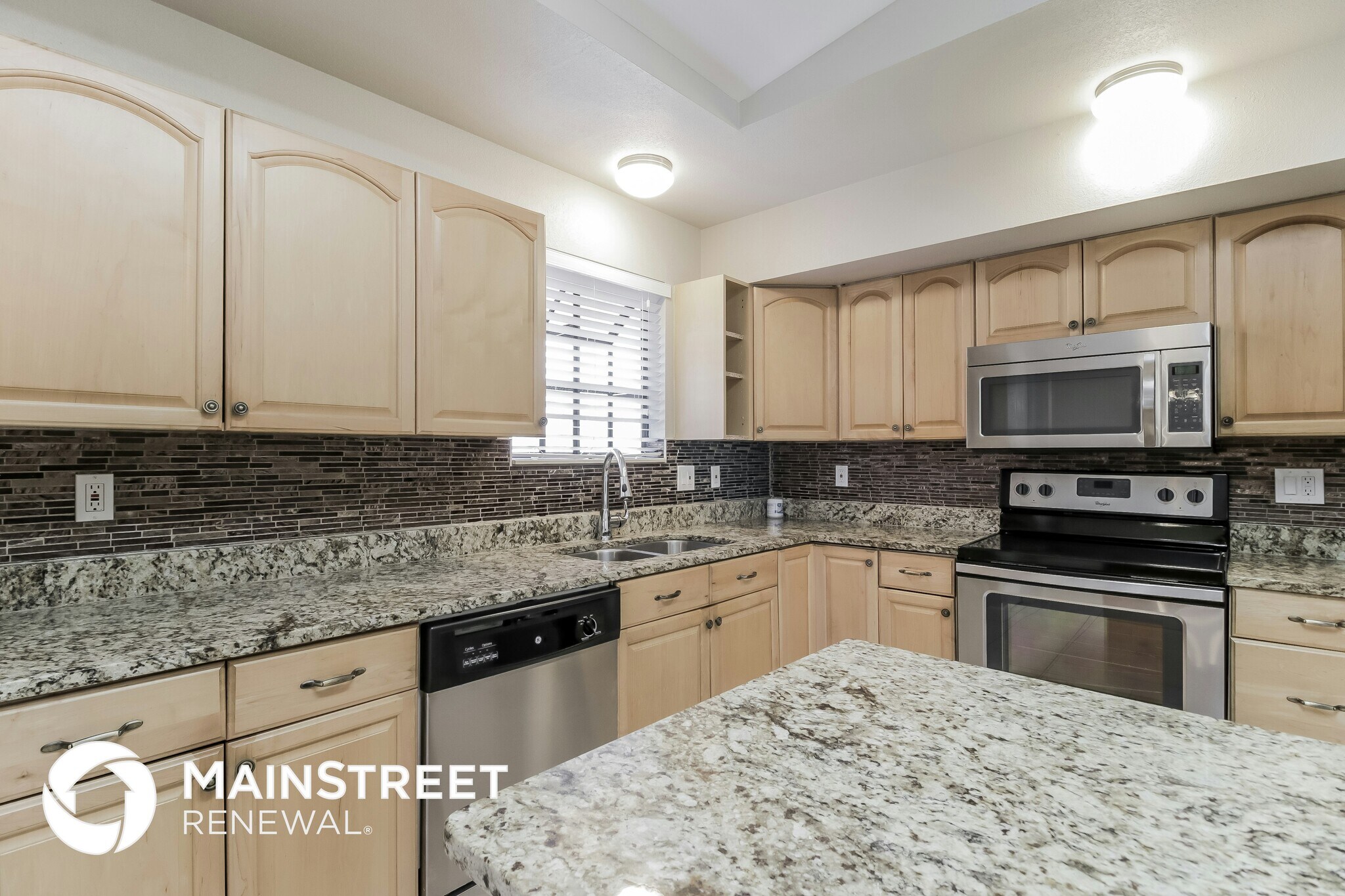 Building Photo - 6105 Cannon Ave