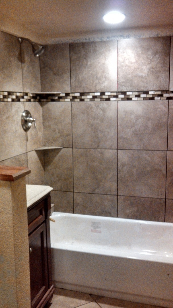 Building Photo - Reduced Rent | 5BD/3BA Home Near Pearl St, CU, Hiking, Park |