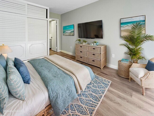 Building Photo - 331 Tequesta Dr