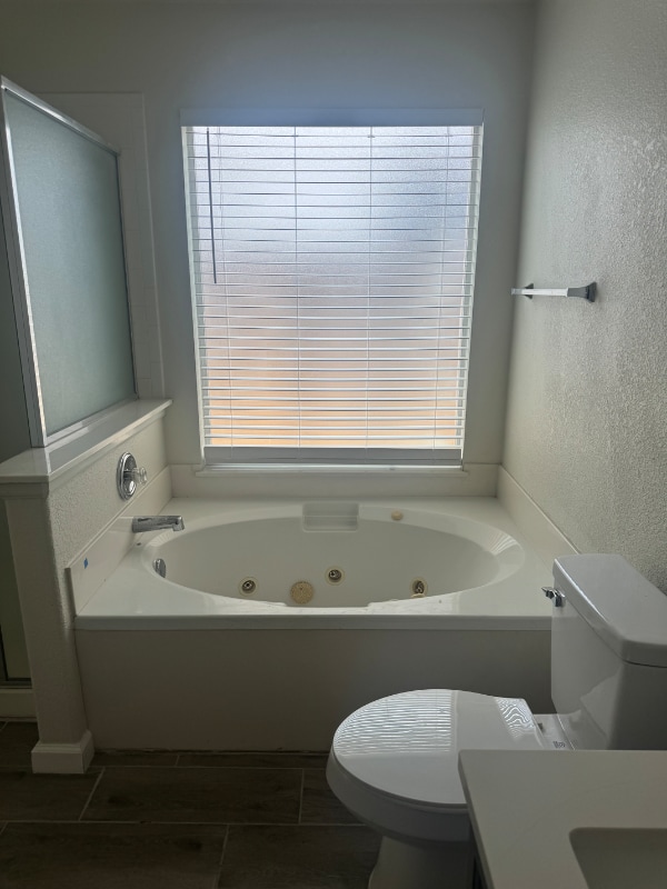 Building Photo - 15727 Cotton Tail Ln