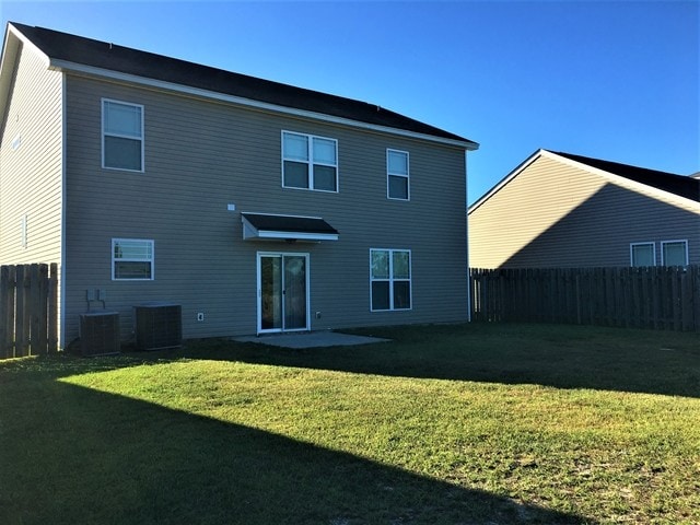 Building Photo - 170 Lake Pointe Dr