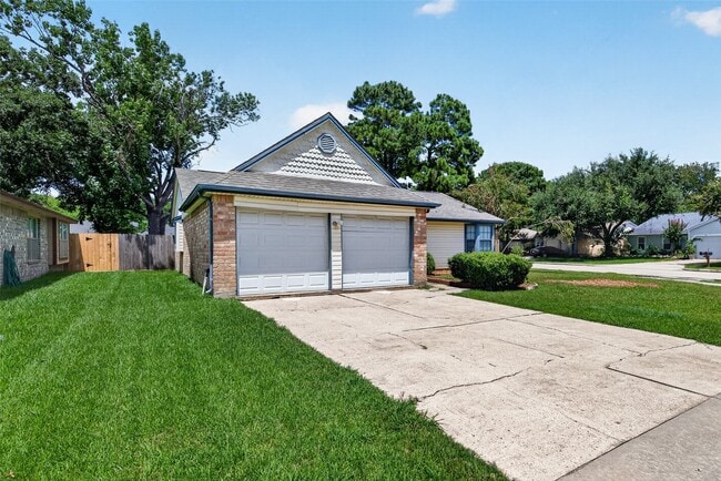 Building Photo - 14002 Kathi Lynn Ln