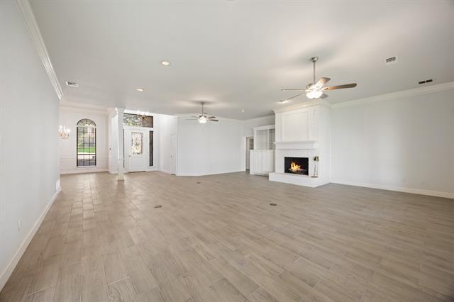 Building Photo - 2318 Southbay Cir